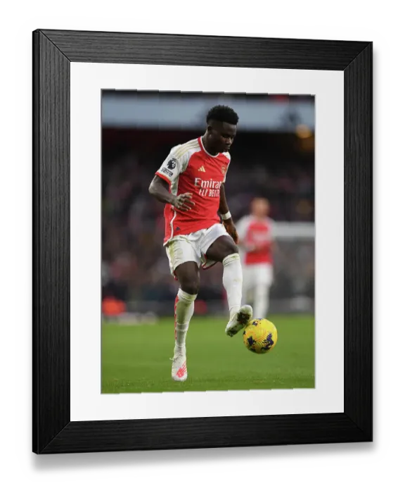 Framed Print : Arsenal's Bukayo Saka in Action: Arsenal vs Brighton & Hove Albion (2023-24) Framed Print : Arsenal's Bukayo Saka in Action: Arsenal vs Brighton & Hove Albion (2023-24)