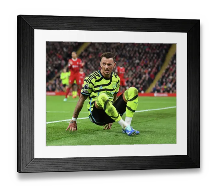 Framed Print : Ben White's Defiant Performance: Arsenal vs. Liverpool in the Intense 2023-24 Premier League Showdown Framed Print : Ben White's Defiant Performance: Arsenal vs. Liverpool in the Intense 2023-24 Premier League Showdown