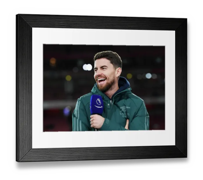 Framed Print : Arsenal's Jorginho: Pre-Match Focus before Arsenal vs. West Ham United (2023-24) Framed Print : Arsenal's Jorginho: Pre-Match Focus before Arsenal vs. West Ham United (2023-24)