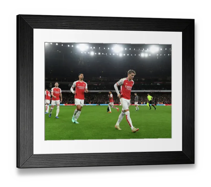 Framed Print : Martin Odegaard: Arsenal's Gear Up for Arsenal vs West Ham United (2023-24)