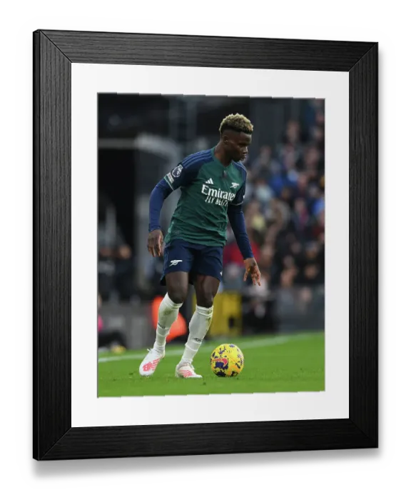 Framed Print : Bukayo Saka in Action: Fulham vs. Arsenal, Premier League 2023-24 Framed Print : Bukayo Saka in Action: Fulham vs. Arsenal, Premier League 2023-24