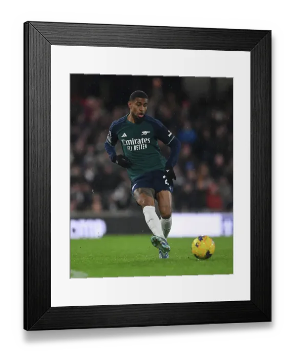 Framed Print : Reiss Nelson in Action: Fulham vs. Arsenal, Premier League 2023-24 Framed Print : Reiss Nelson in Action: Fulham vs. Arsenal, Premier League 2023-24