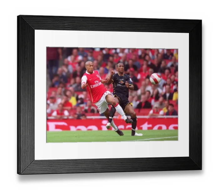 Framed Print : Gael Clichy (Arsenal) Ashley Young (Watford)