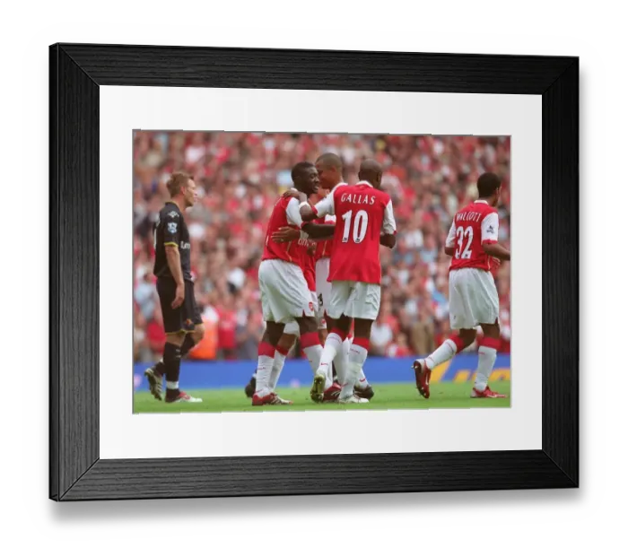 Framed Print : Kolo Toure celebrates Arsenals 1st goal Framed Print : Kolo Toure celebrates Arsenals 1st goal