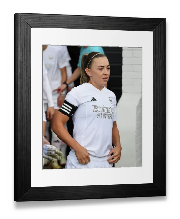 Framed Print : Arsenal's Katie McCabe Pre-Match at FA Cup Fourth Round Framed Print : Arsenal's Katie McCabe Pre-Match at FA Cup Fourth Round