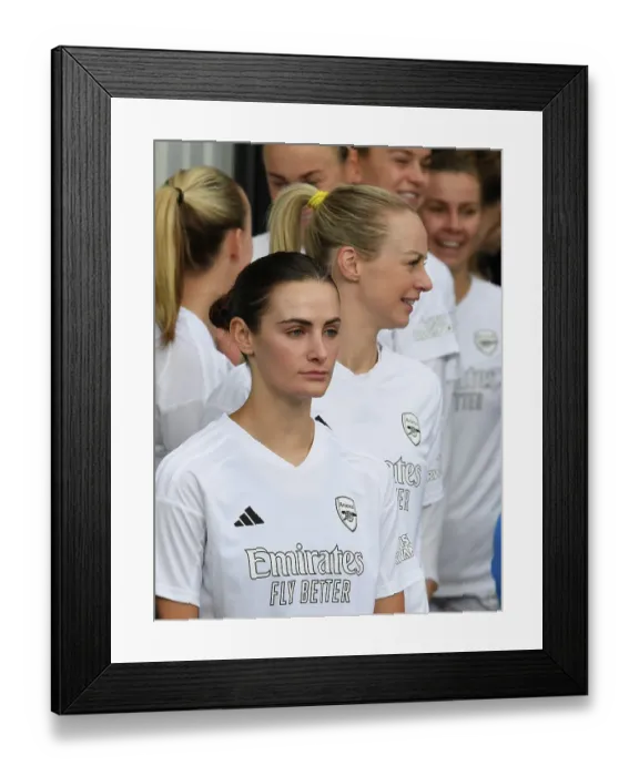Framed Print : Emily Fox of Arsenal Preparing for Arsenal Women vs. Watford Women FA Cup Match, Borehamwood, England (January 2024) Framed Print : Emily Fox of Arsenal Preparing for Arsenal Women vs. Watford Women FA Cup Match, Borehamwood, England (January 2024)