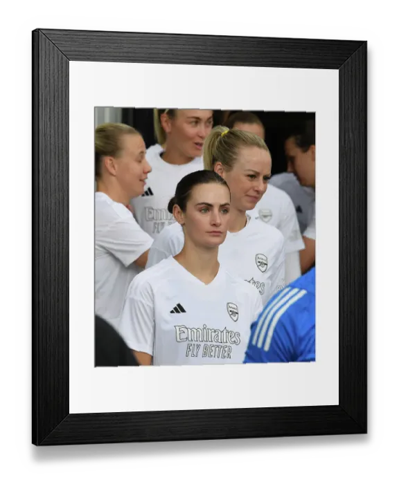 Framed Print : Emily Fox of Arsenal: Focused Preparation Ahead of Arsenal Women vs. Watford Women FA Cup Match (January 2024) Framed Print : Emily Fox of Arsenal: Focused Preparation Ahead of Arsenal Women vs. Watford Women FA Cup Match (January 2024)