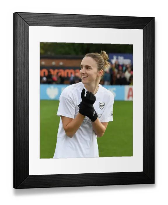 Framed Print : Vivianne Miedema Preparing for Arsenal Women vs. Watford Women FA Cup Match Framed Print : Vivianne Miedema Preparing for Arsenal Women vs. Watford Women FA Cup Match