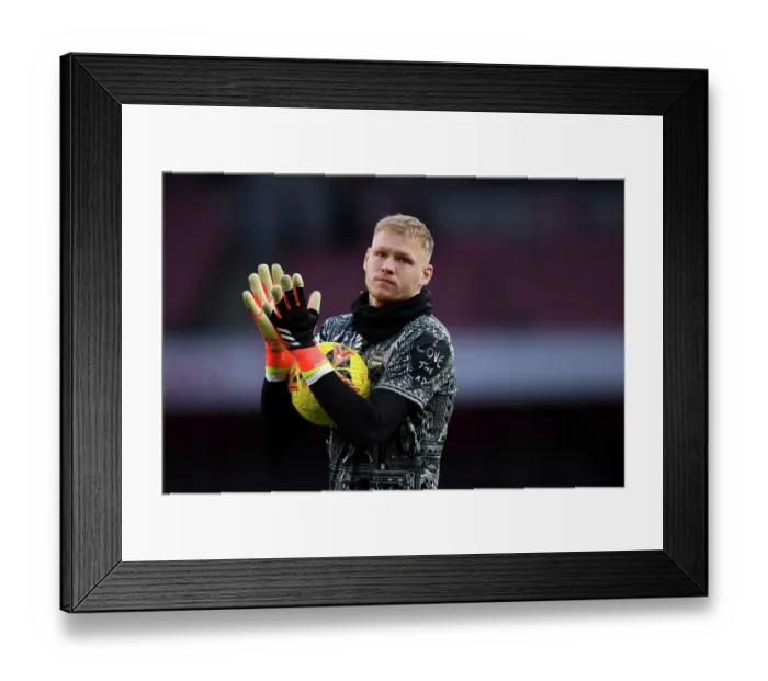 Framed Print : Arsenal v Liverpool - Emirates FA Cup Third Round