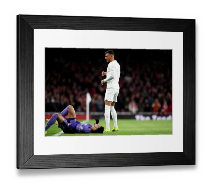 Framed Print : No More Red: Arsenal's All-White Battle Against Knife Crime in FA Cup Clash vs. Liverpool