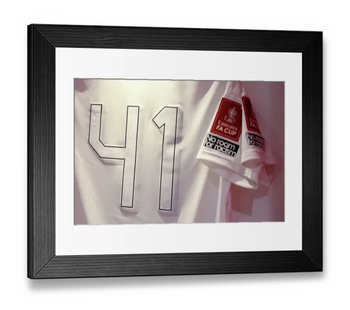 Framed Print : Arsenal United Against Knife Crime: Historic All-White FA Cup Match - Arsenal vs. Liverpool