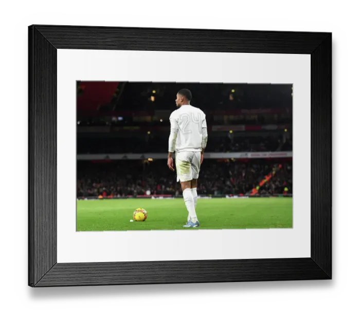 Framed Print : Arsenal United Against Knife Crime: Historic All-White FA Cup Match - Arsenal vs. Liverpool