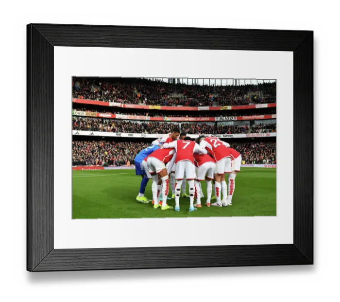 Framed Print : Arsenal Players Unite: Huddle Before Kick-off Against Crystal Palace (2023-24) Framed Print : Arsenal Players Unite: Huddle Before Kick-off Against Crystal Palace (2023-24)