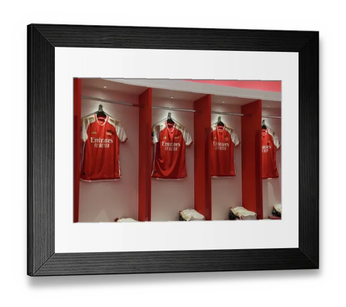 Framed Print : Arsenal Dressing Room: Pre-Match Focus vs Crystal Palace (2023-24) Framed Print : Arsenal Dressing Room: Pre-Match Focus vs Crystal Palace (2023-24)