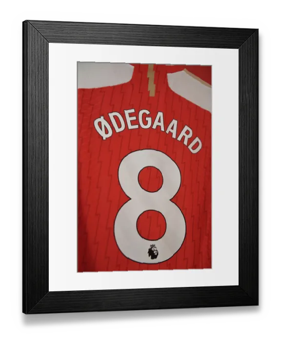 Framed Print : Martin Odegaard Gears Up: Arsenal FC vs Crystal Palace (2023-24) Framed Print : Martin Odegaard Gears Up: Arsenal FC vs Crystal Palace (2023-24)