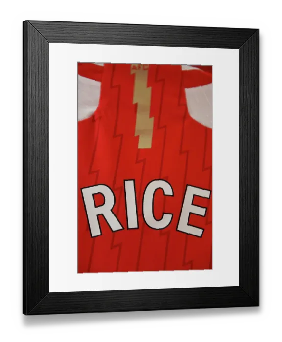 Framed Print : Arsenal FC vs Crystal Palace: Pre-Match Preparation at Emiras Stadium (2023-24) - Arsenal Dressing Room Framed Print : Arsenal FC vs Crystal Palace: Pre-Match Preparation at Emiras Stadium (2023-24) - Arsenal Dressing Room