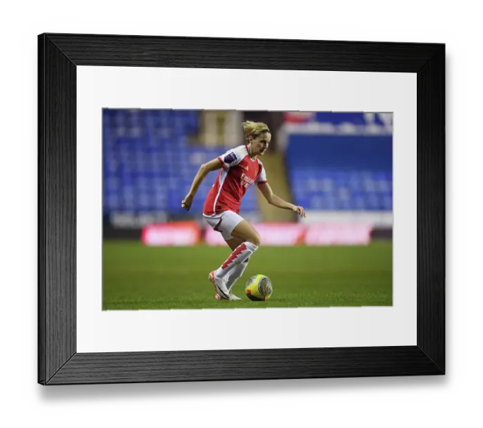 Framed Print : Arsenal Women Battle Reading in FA WSL Cup Showdown