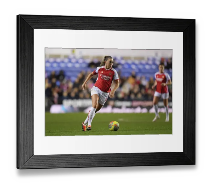 Framed Print : Arsenal's Katie McCabe Scores Thriller in FA Women's Continental Tyres League Cup Match