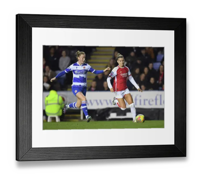 Framed Print : Arsenal Women vs Reading: Catley vs Wade Showdown - FA WSL Cup Clash