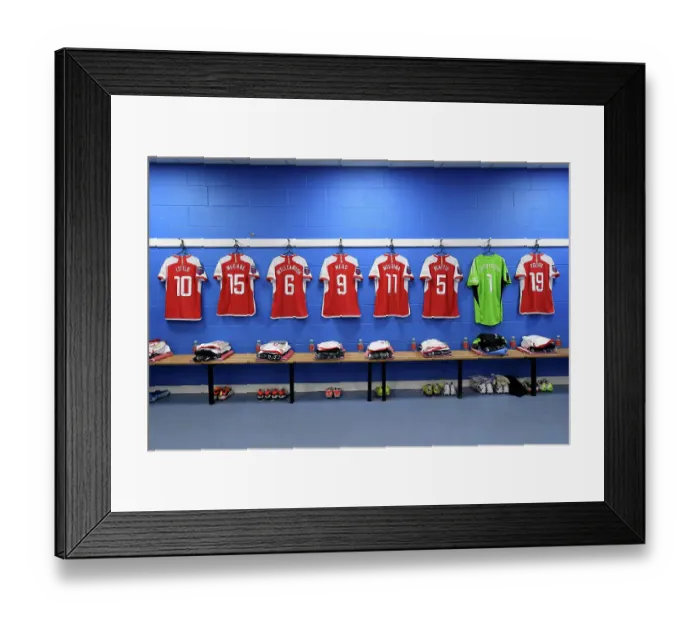 Framed Print : Arsenal Women's Team: Pre-Match Huddle before FA WSL Cup Clash against Reading