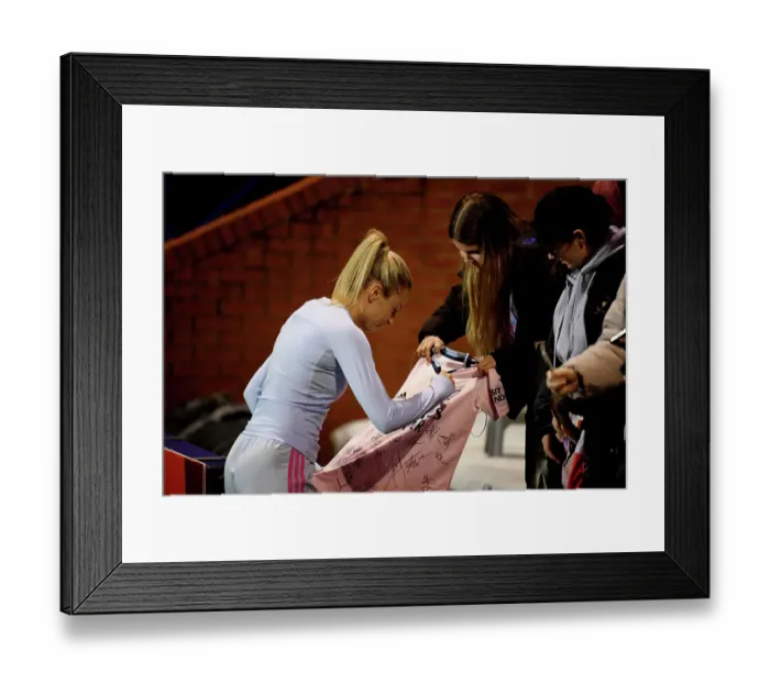 Framed Print : Arsenal's Leah Williamson Signs Autographs After Liverpool vs Arsenal Women's Super League Match Framed Print : Arsenal's Leah Williamson Signs Autographs After Liverpool vs Arsenal Women's Super League Match