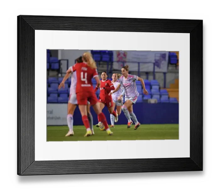 Framed Print : Vivianne Miedema Faces Off Against Fuka Nagano: Liverpool vs. Arsenal in Barclays Women's Super League