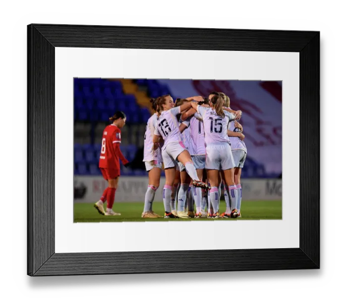 Framed Print : Arsenal Women Triumph Over Liverpool Women: Vivianne Miedema Scores First Goal in Thrilling Barclays WSL Clash