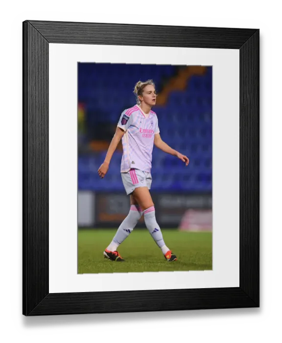 Framed Print : Vivianne Miedema: Arsenal Star Focuses on Liverpool Showdown in Women's Super League Framed Print : Vivianne Miedema: Arsenal Star Focuses on Liverpool Showdown in Women's Super League