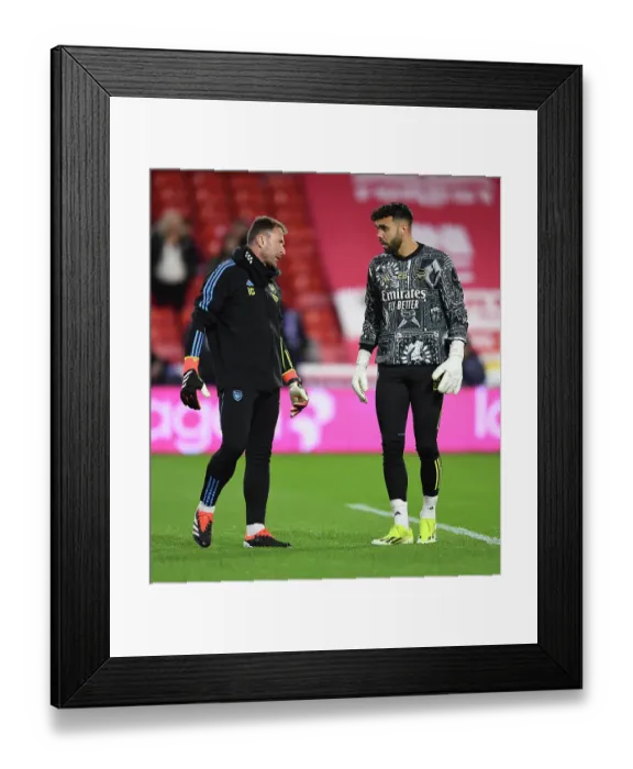Framed Print : Nottingham Forest v Arsenal FC - Premier League