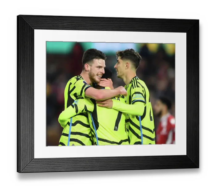 Framed Print : Nottingham Forest v Arsenal FC - Premier League