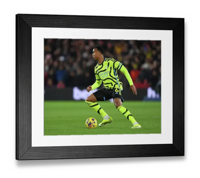 Framed Print : Nottingham Forest v Arsenal FC - Premier League Framed Print : Nottingham Forest v Arsenal FC - Premier League