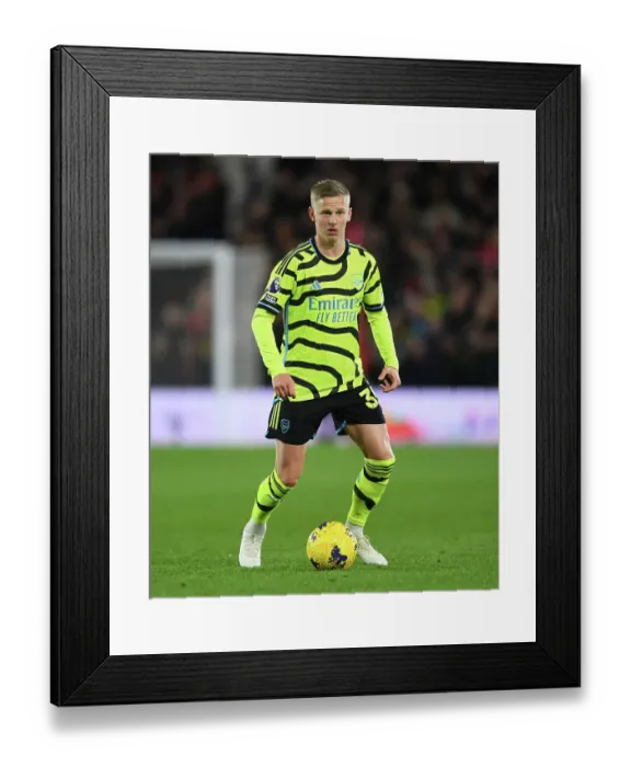 Framed Print : Nottingham Forest v Arsenal FC - Premier League