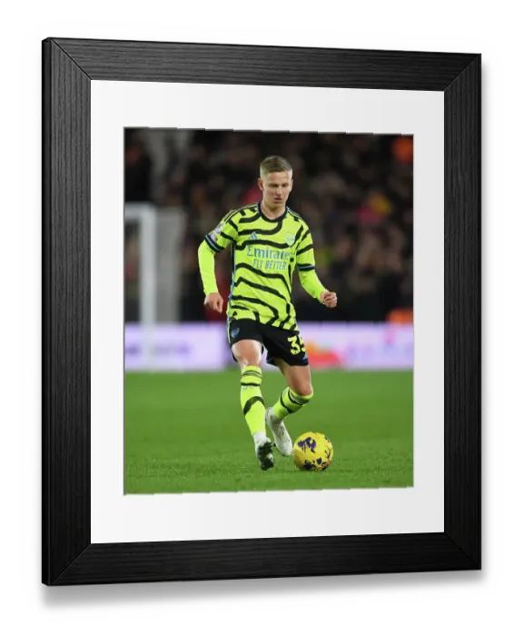 Framed Print : Nottingham Forest v Arsenal FC - Premier League Framed Print : Nottingham Forest v Arsenal FC - Premier League