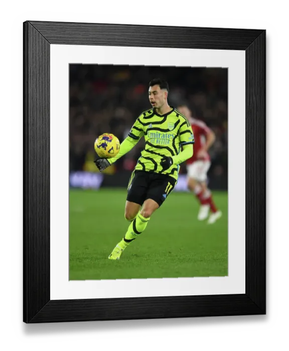 Framed Print : Nottingham Forest v Arsenal FC - Premier League Framed Print : Nottingham Forest v Arsenal FC - Premier League