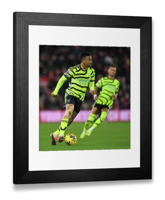 Framed Print : Nottingham Forest v Arsenal FC - Premier League Framed Print : Nottingham Forest v Arsenal FC - Premier League