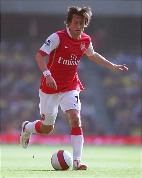 Tomas Rosicky in Action: Arsenal's 3:0 Victory over Watford, FA Premier League, Emirates Stadium, 2006