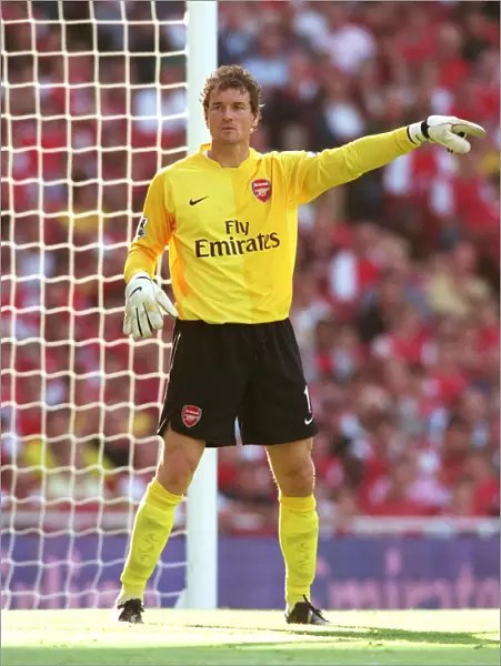 Arsenal's Unbeatable Wall: Jens Lehmann's Shut-Out in the 3-0 FA Premiership Victory over Sheffield United, 2006