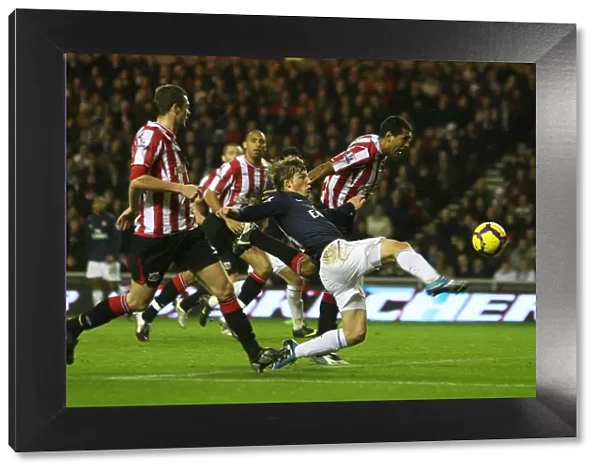 Andrey Arshavin (Arsenal) Paulo Da Silva (Sunderland). Sunderland 1: 0 Arsenal
