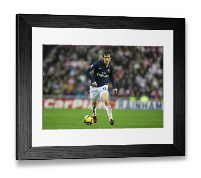 Framed Print : Ramsey's Stunner: Arsenal's Victory at Sunderland, Barclays Premier League (2009) Framed Print : Ramsey's Stunner: Arsenal's Victory at Sunderland, Barclays Premier League (2009)