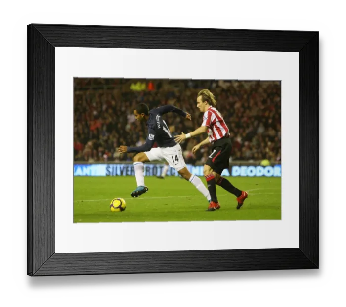Framed Print : Theo Walcott vs. Bolo Zenden: Arsenal's Win at Sunderland (1:0), Barclays Premier League, 2009 Framed Print : Theo Walcott vs. Bolo Zenden: Arsenal's Win at Sunderland (1:0), Barclays Premier League, 2009