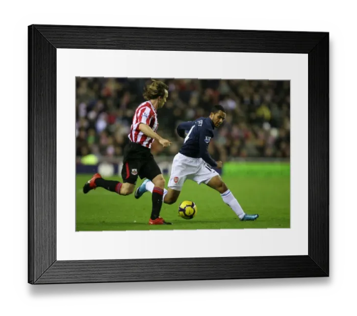 Framed Print : Theo Walcott (Arsenal) Bolo Zenden (Sunderland). Sunderland 1: 0 Arsenal Framed Print : Theo Walcott (Arsenal) Bolo Zenden (Sunderland). Sunderland 1: 0 Arsenal