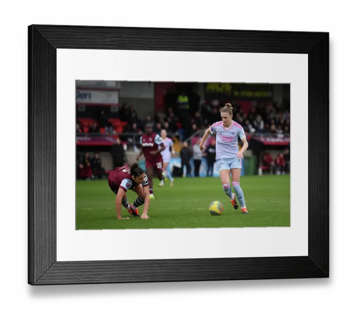 Framed Print : West Ham United v Arsenal FC - Barclays Women's Super League Framed Print : West Ham United v Arsenal FC - Barclays Women's Super League