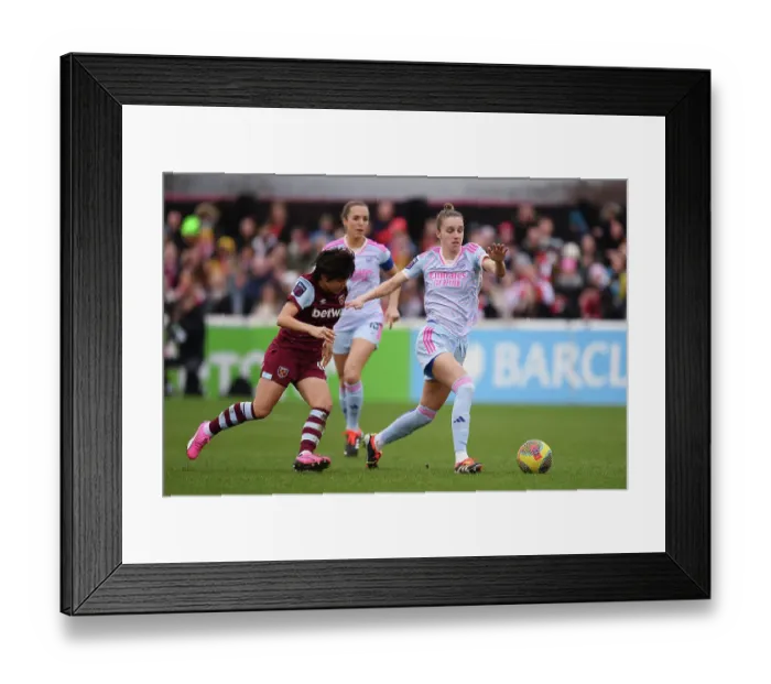 Framed Print : West Ham United v Arsenal FC - Barclays Women's Super League Framed Print : West Ham United v Arsenal FC - Barclays Women's Super League