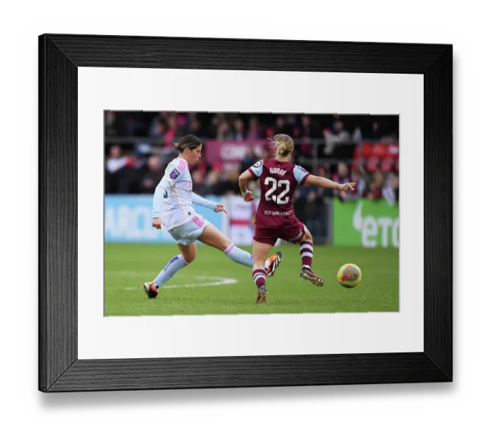 Framed Print : West Ham United v Arsenal FC - Barclays Women's Super League Framed Print : West Ham United v Arsenal FC - Barclays Women's Super League