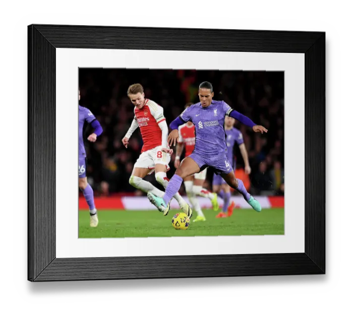 Framed Print : Arsenal FC v Liverpool FC - Premier League Framed Print : Arsenal FC v Liverpool FC - Premier League