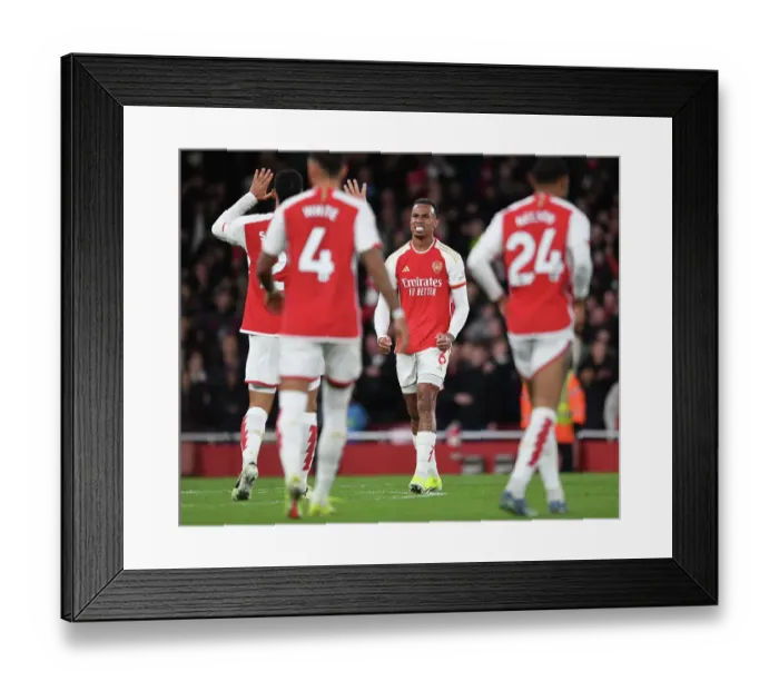 Framed Print : Arsenal FC v Liverpool FC - Premier League Framed Print : Arsenal FC v Liverpool FC - Premier League