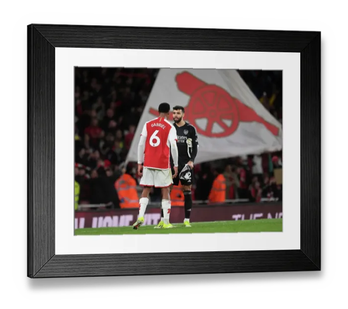 Framed Print : Arsenal FC v Liverpool FC - Premier League