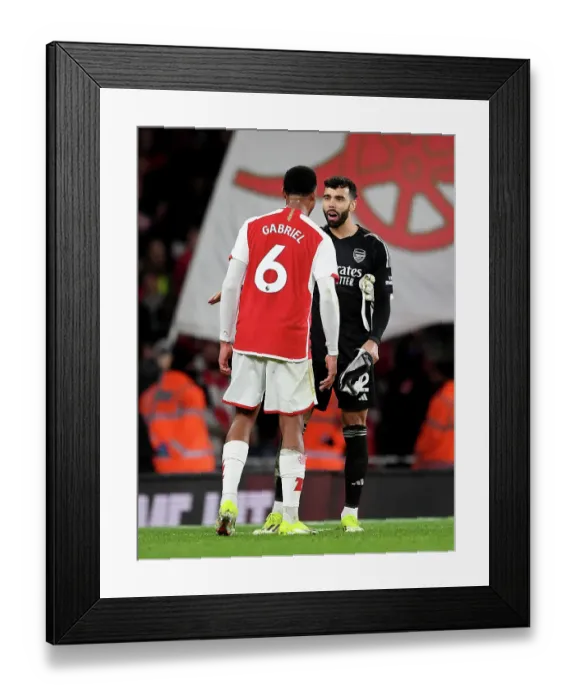 Framed Print : Arsenal FC v Liverpool FC - Premier League Framed Print : Arsenal FC v Liverpool FC - Premier League