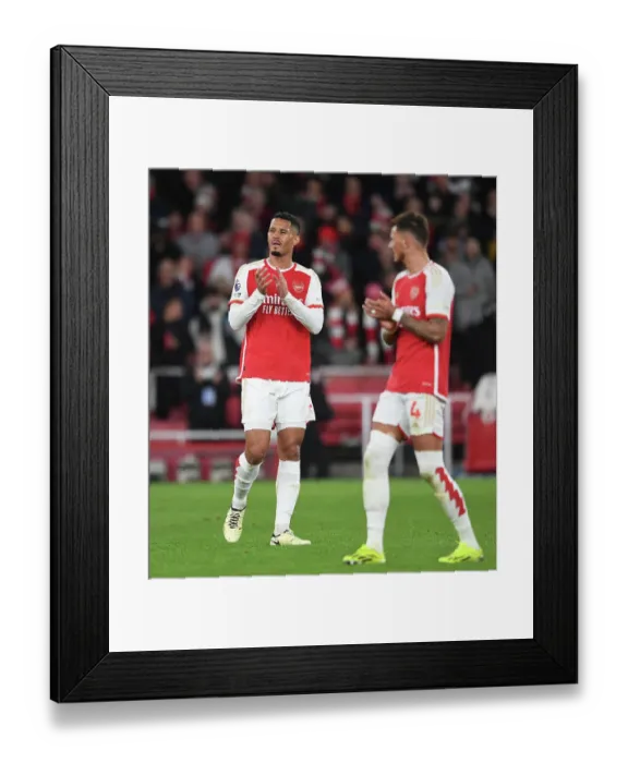 Framed Print : Arsenal FC v Liverpool FC - Premier League Framed Print : Arsenal FC v Liverpool FC - Premier League