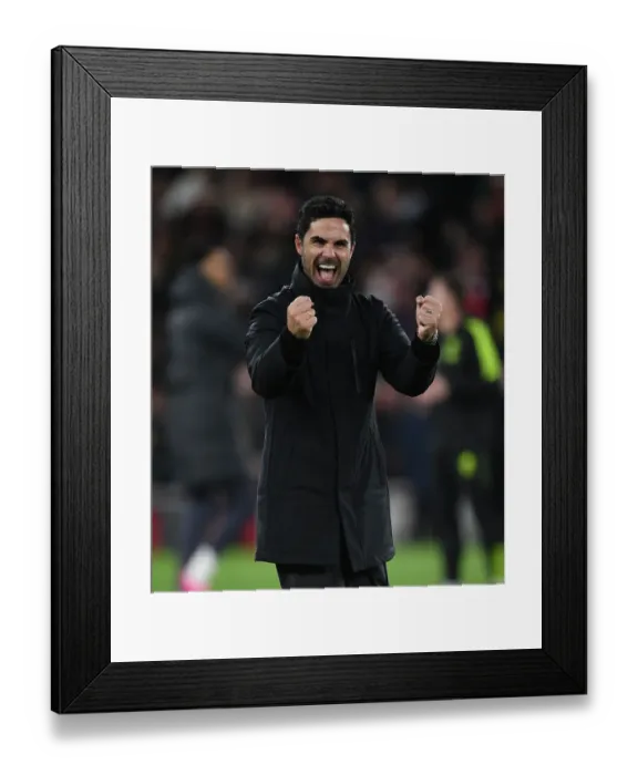 Framed Print : Arsenal FC v Liverpool FC - Premier League Framed Print : Arsenal FC v Liverpool FC - Premier League